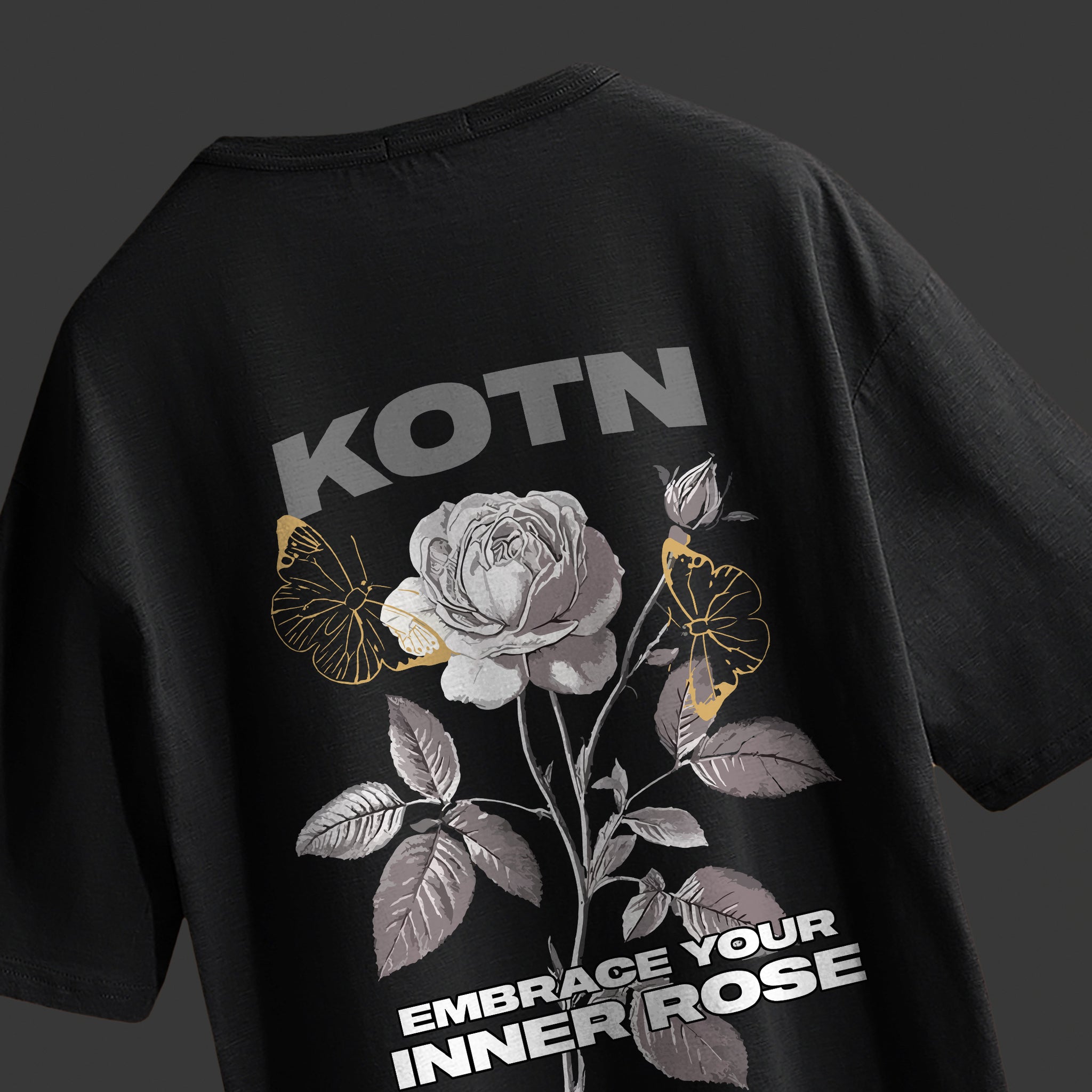 INNER ROSE OVERSIZED T-SHIRT